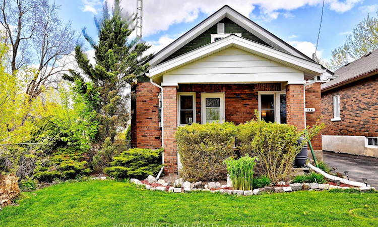116 Buckingham Avenue