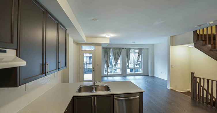 6 Ginno Lane, Ajax, ON, L1S 0H3 - 6