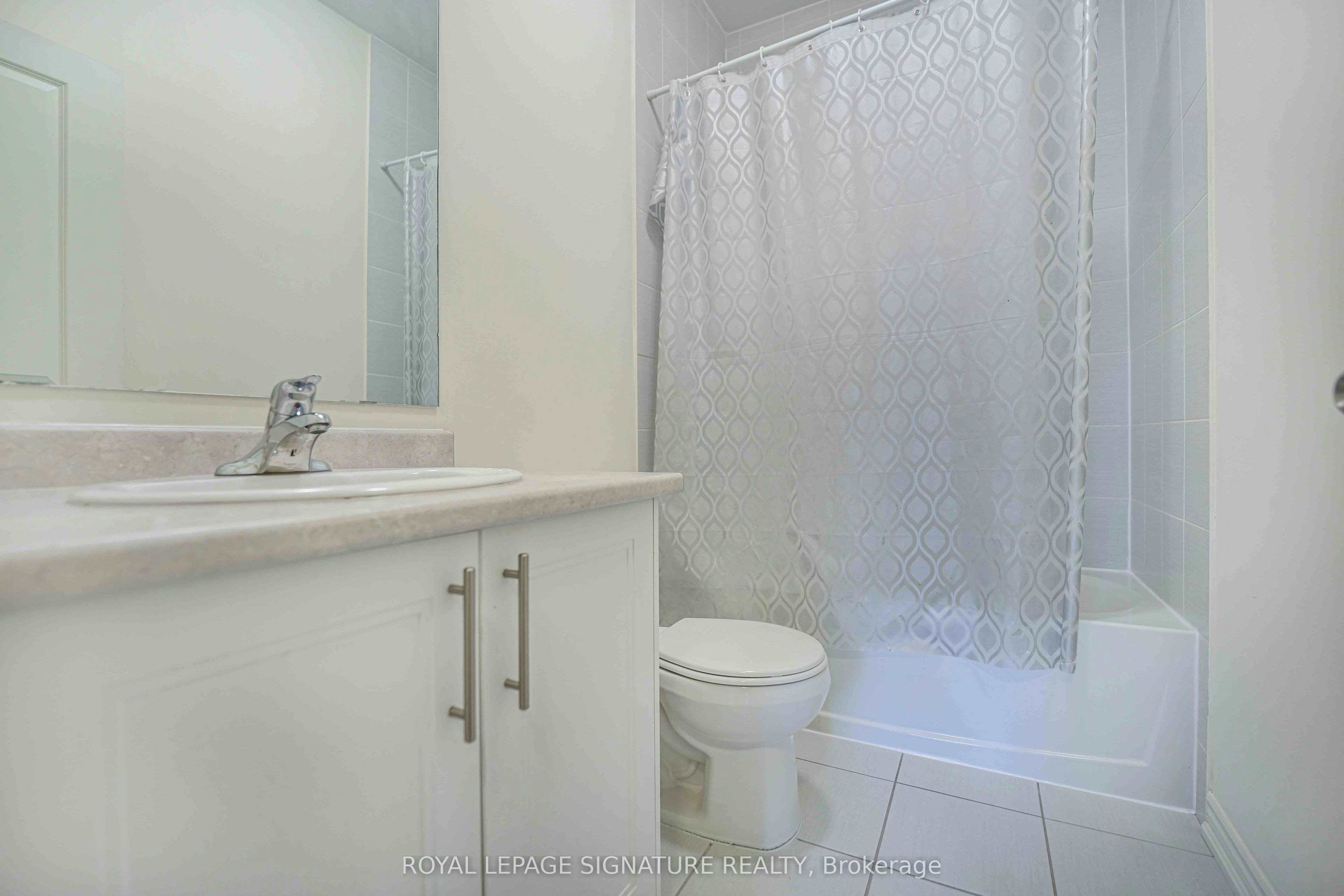 6 Ginno Lane, Ajax, ON, L1S 0H3 - 12