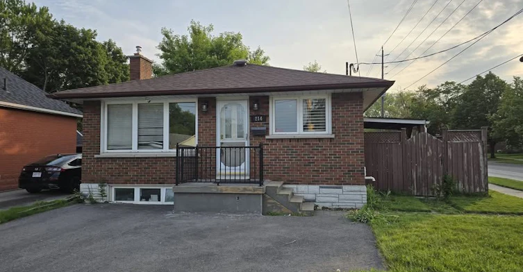 Bsmt-214 Gibbons Street, Oshawa, ON, L1J 4Y4