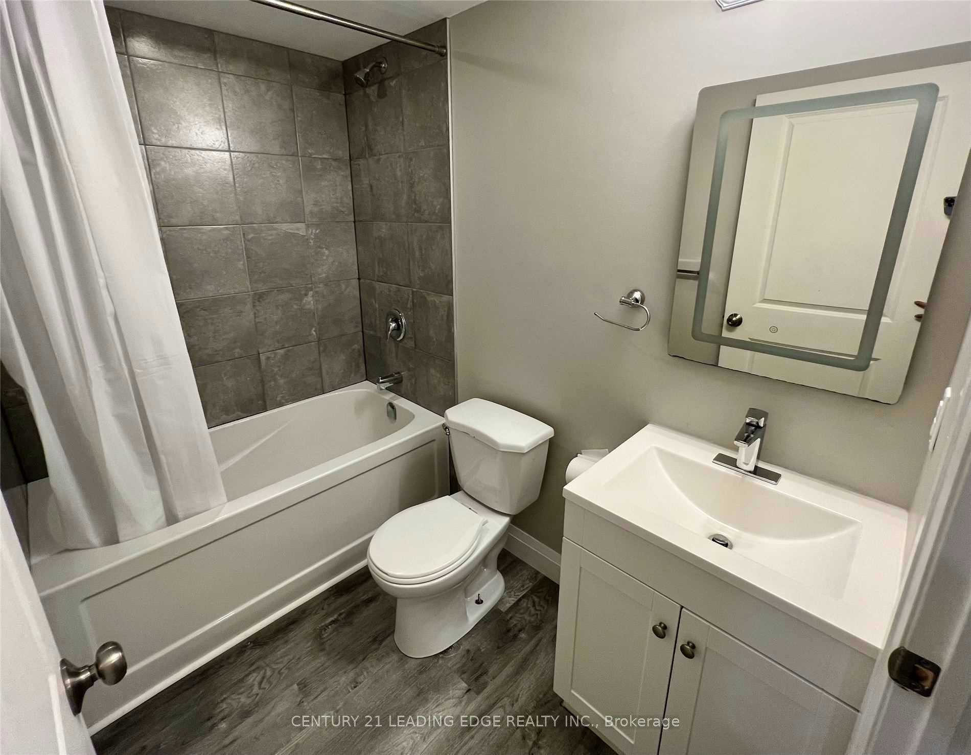 Bsmt-214 Gibbons Street, Oshawa, ON, L1J 4Y4 - 9