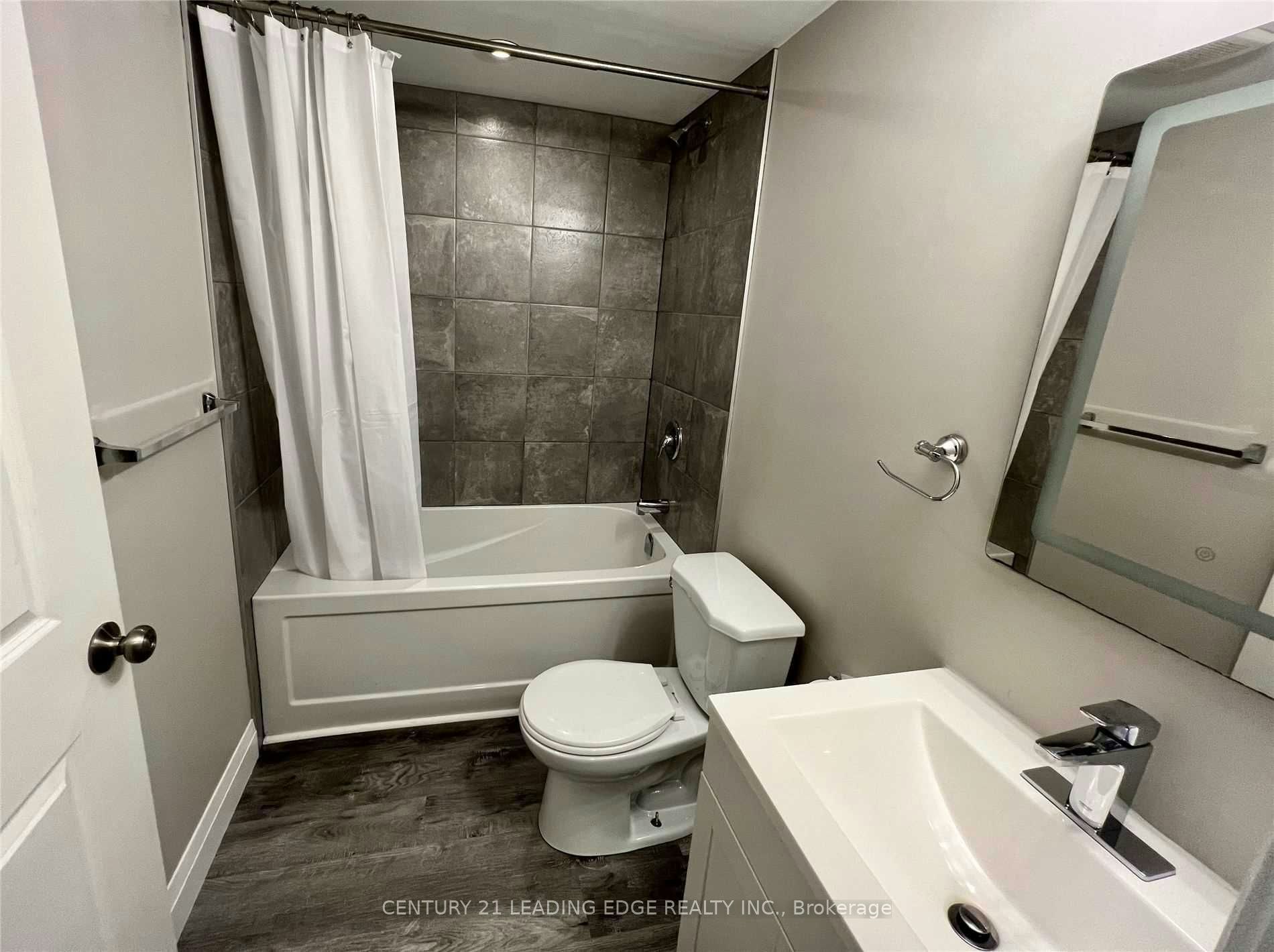 Bsmt-214 Gibbons Street, Oshawa, ON, L1J 4Y4 - 10