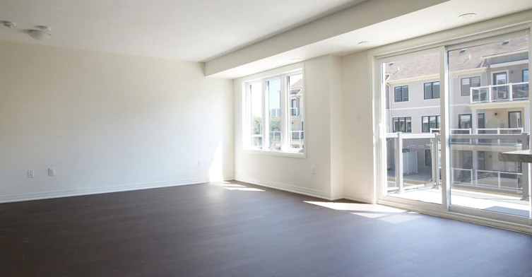8D Lookout Drive, Clarington, ON, L1C 7E9 - 8