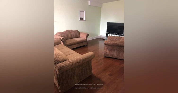 5A Gaudi Road, Toronto, ON, M1B 5Y3 - 5