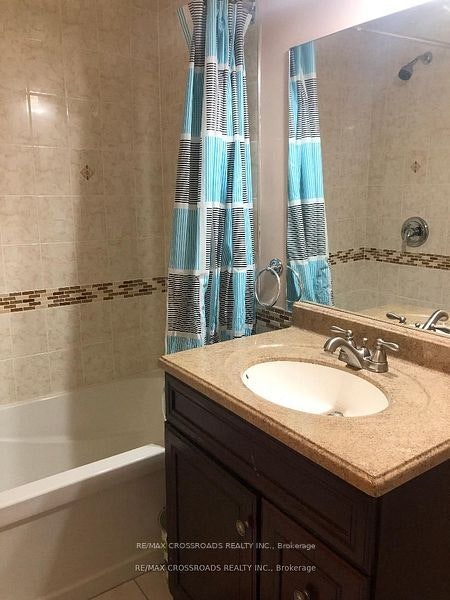 5A Gaudi Road, Toronto, ON, M1B 5Y3 - 13