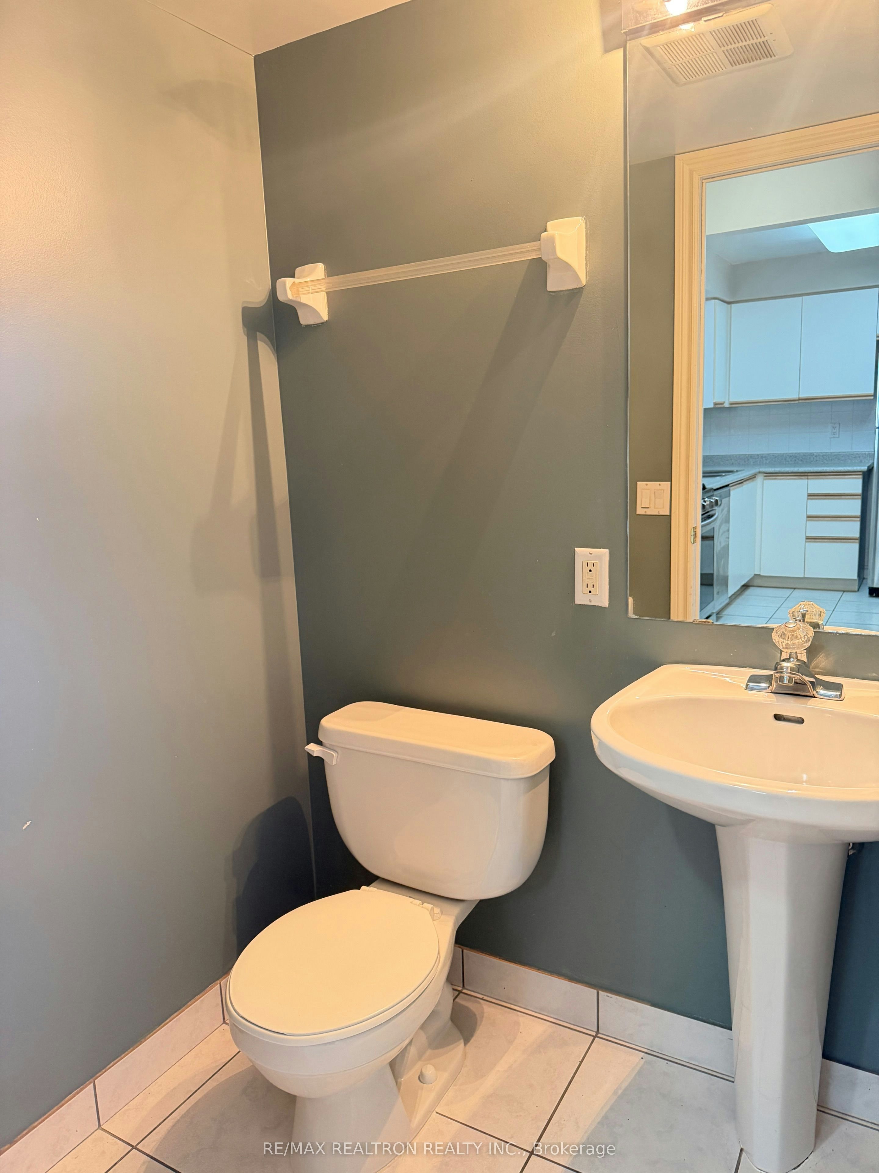 2702-115 Omni Drive, Toronto, ON, M1P 5B4 - 8