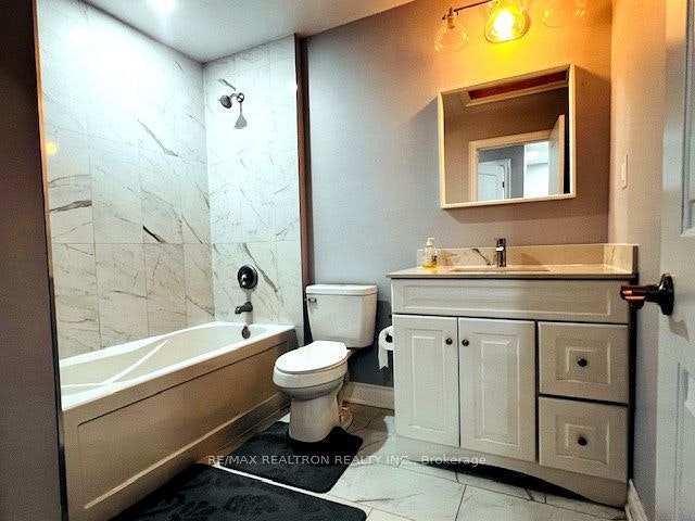 (Main Fl & 2nd Fl)-11 North Bonnington Avenue, Toronto, ON, M1K 1X3 - 17