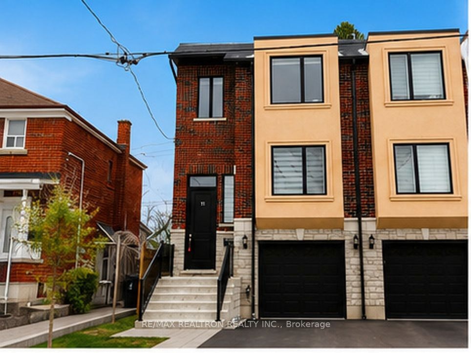 (Main Fl & 2nd Fl)-11 North Bonnington Avenue, Toronto, ON, M1K 1X3