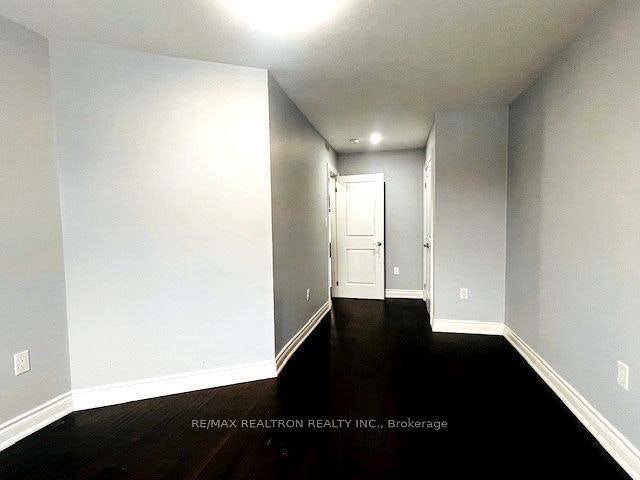 (Main Fl & 2nd Fl)-11 North Bonnington Avenue, Toronto, ON, M1K 1X3 - 19