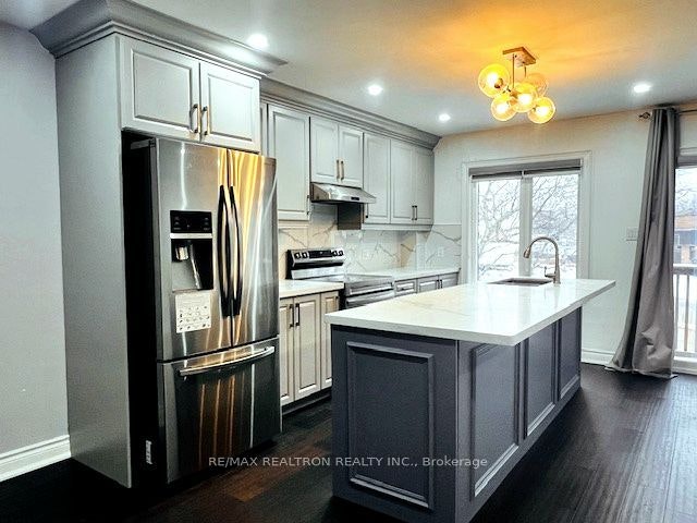 (Main Fl & 2nd Fl)-11 North Bonnington Avenue, Toronto, ON, M1K 1X3 - 10