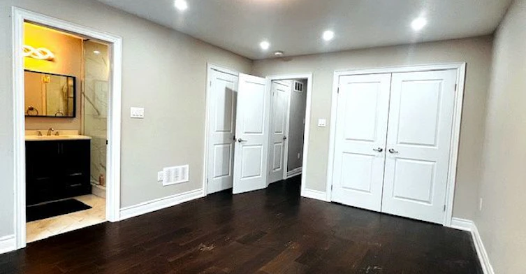 (Main Fl & 2nd Fl)-11 North Bonnington Avenue, Toronto, ON, M1K 1X3 - 11