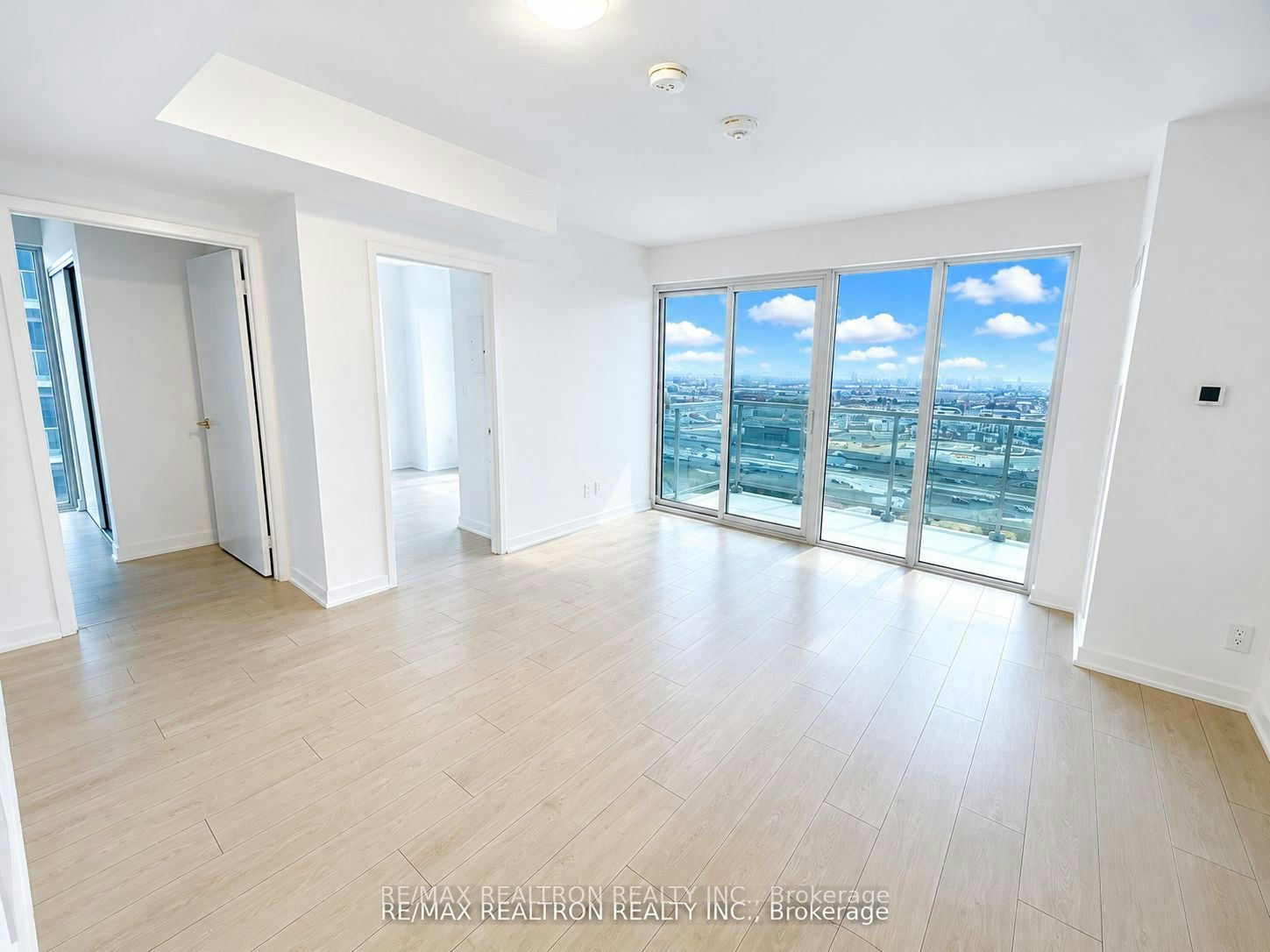 1725-2031 Kennedy Road, Toronto, ON, M1T 3G2 - 3