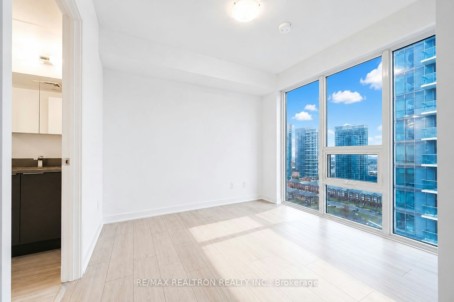 1725-2031 Kennedy Road, Toronto, ON, M1T 3G2 - 7