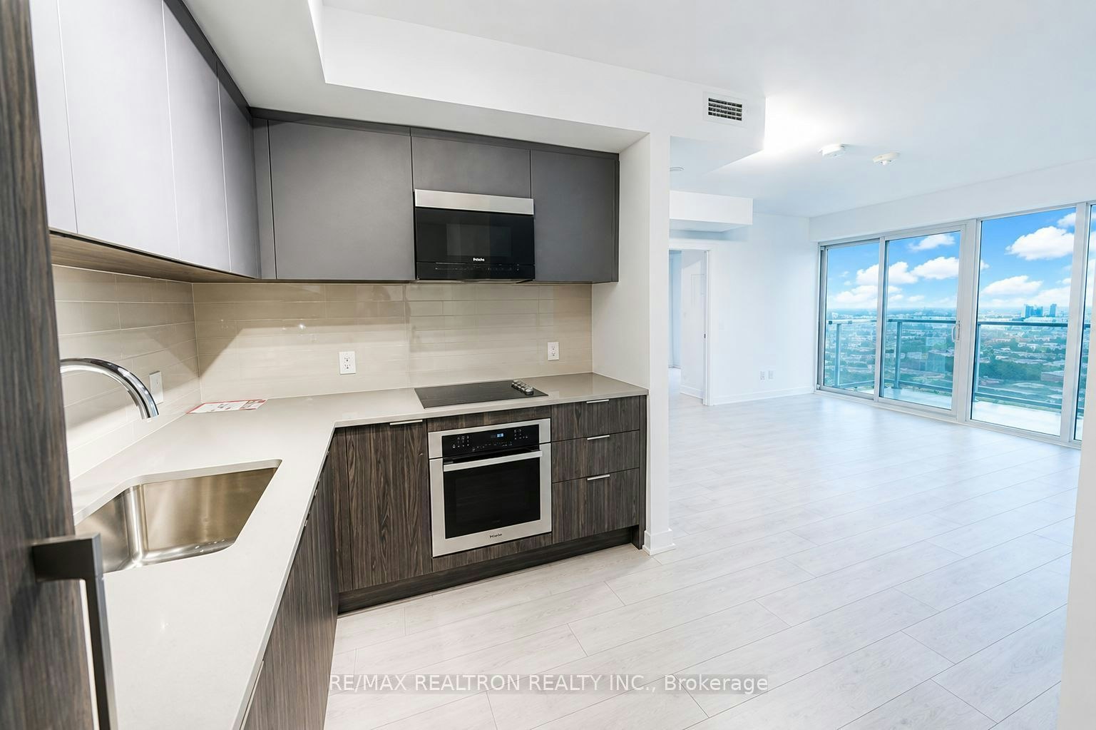 1725-2031 Kennedy Road, Toronto, ON, M1T 3G2 - 5