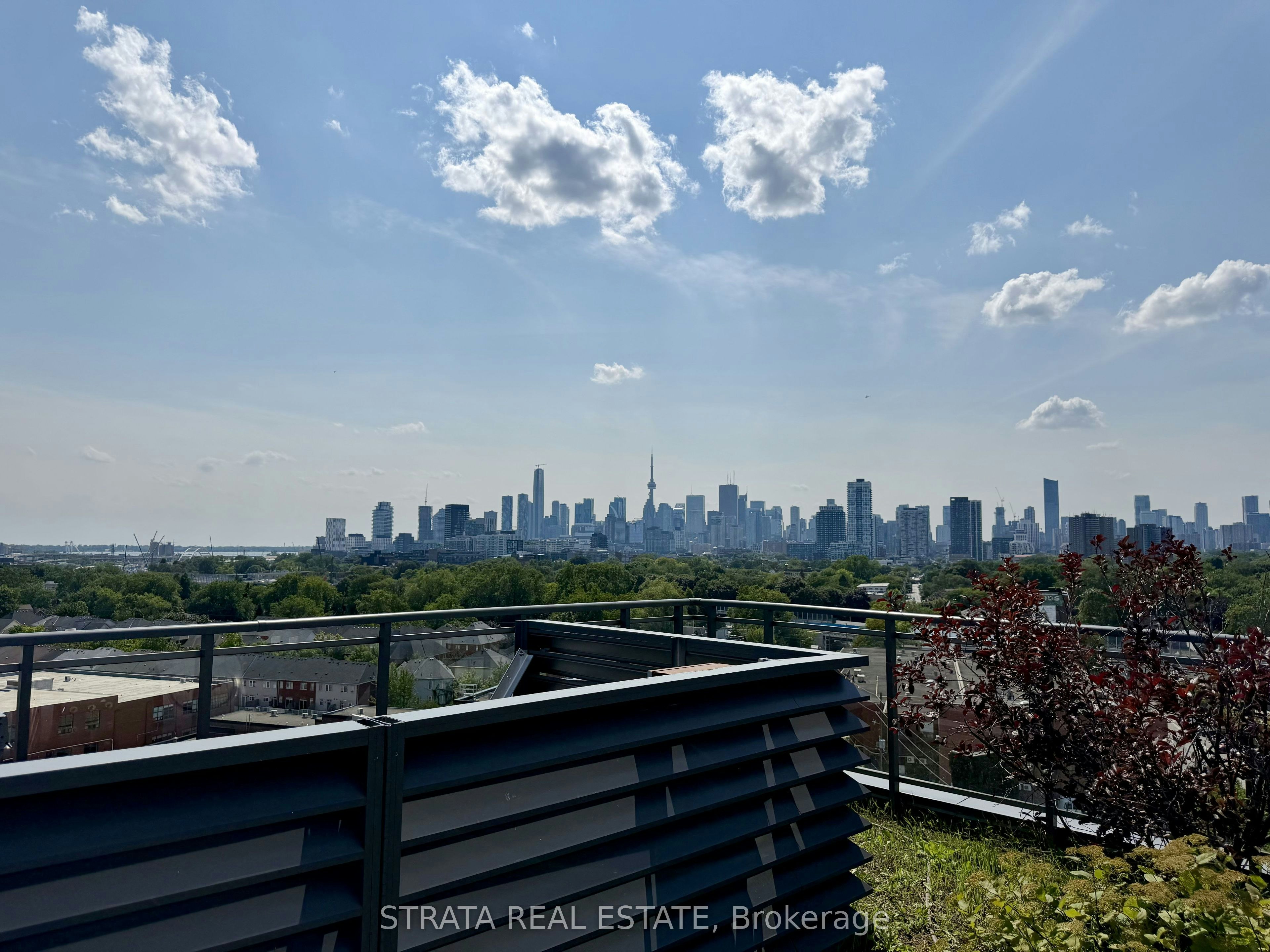 606-1201 Dundas Street E, Toronto, ON, M4M 1S2 - 14