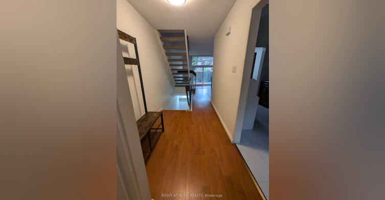 2-20 Hainford Street, Toronto, ON, M1E 4Y5 - 2