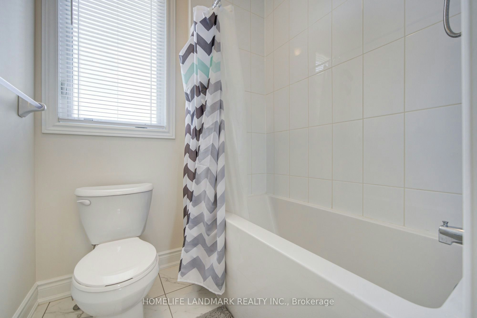 2151 Binbrook Drive, Oshawa, ON, L1L 0W6 - 39
