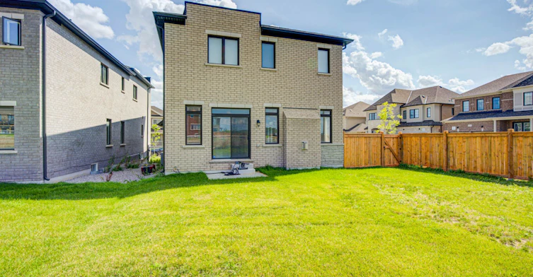 2151 Binbrook Drive, Oshawa, ON, L1L 0W6 - 46