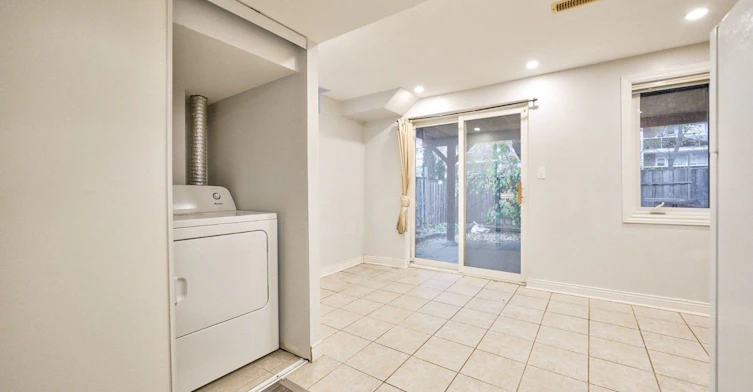 76 Highhill Drive, Toronto, ON, M1T 1N7 - 6