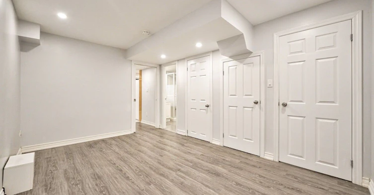 76 Highhill Drive, Toronto, ON, M1T 1N7 - 4