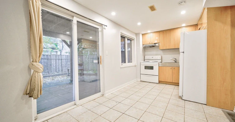 76 Highhill Drive, Toronto, ON, M1T 1N7