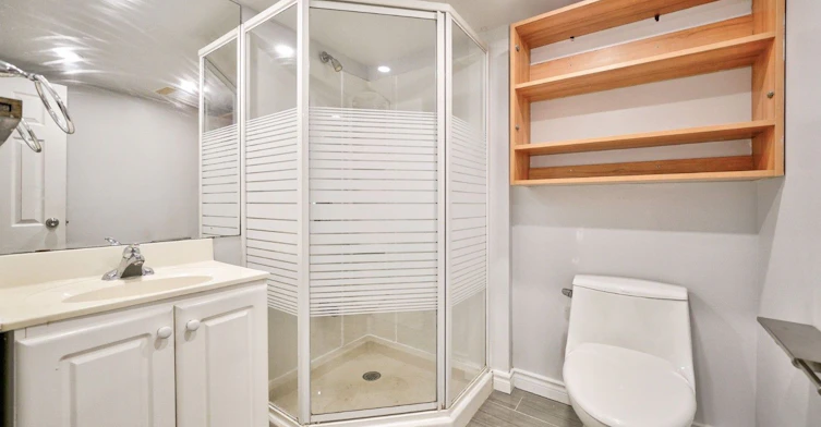 76 Highhill Drive, Toronto, ON, M1T 1N7 - 5