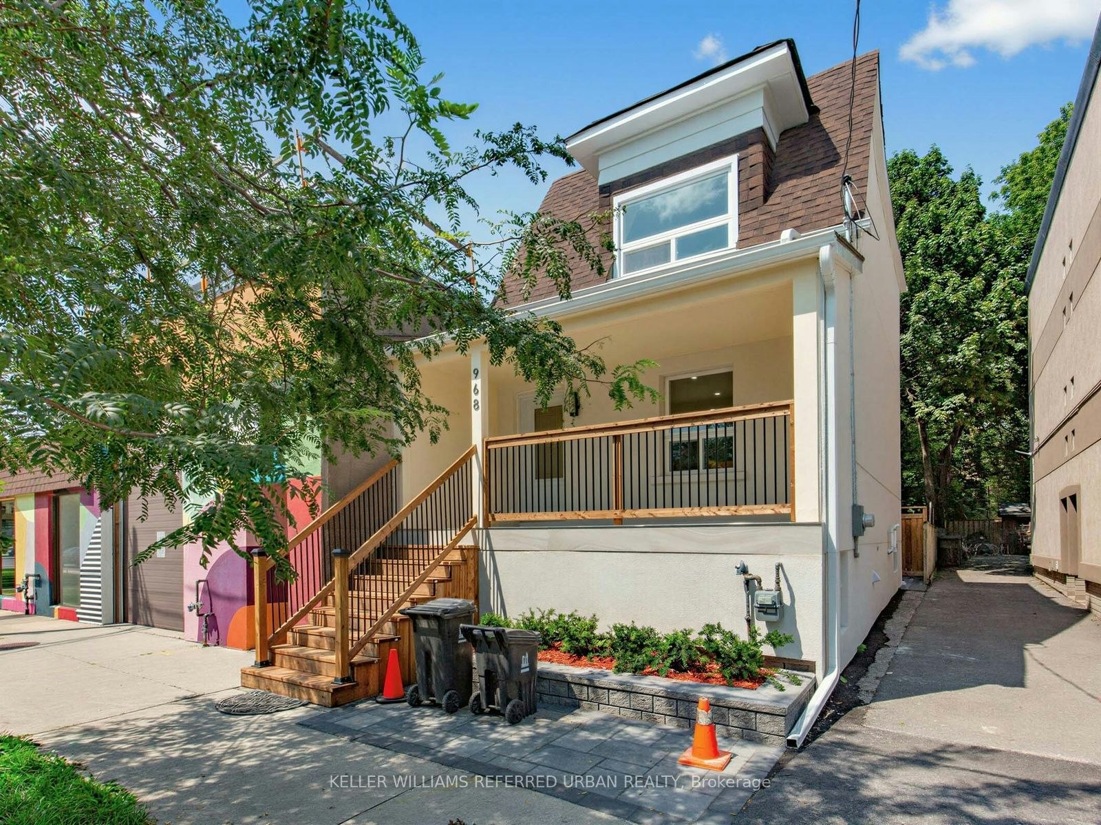 968 Eastern Avenue, Toronto, ON, M4L 1A6