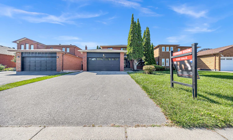296 Thornton Road N