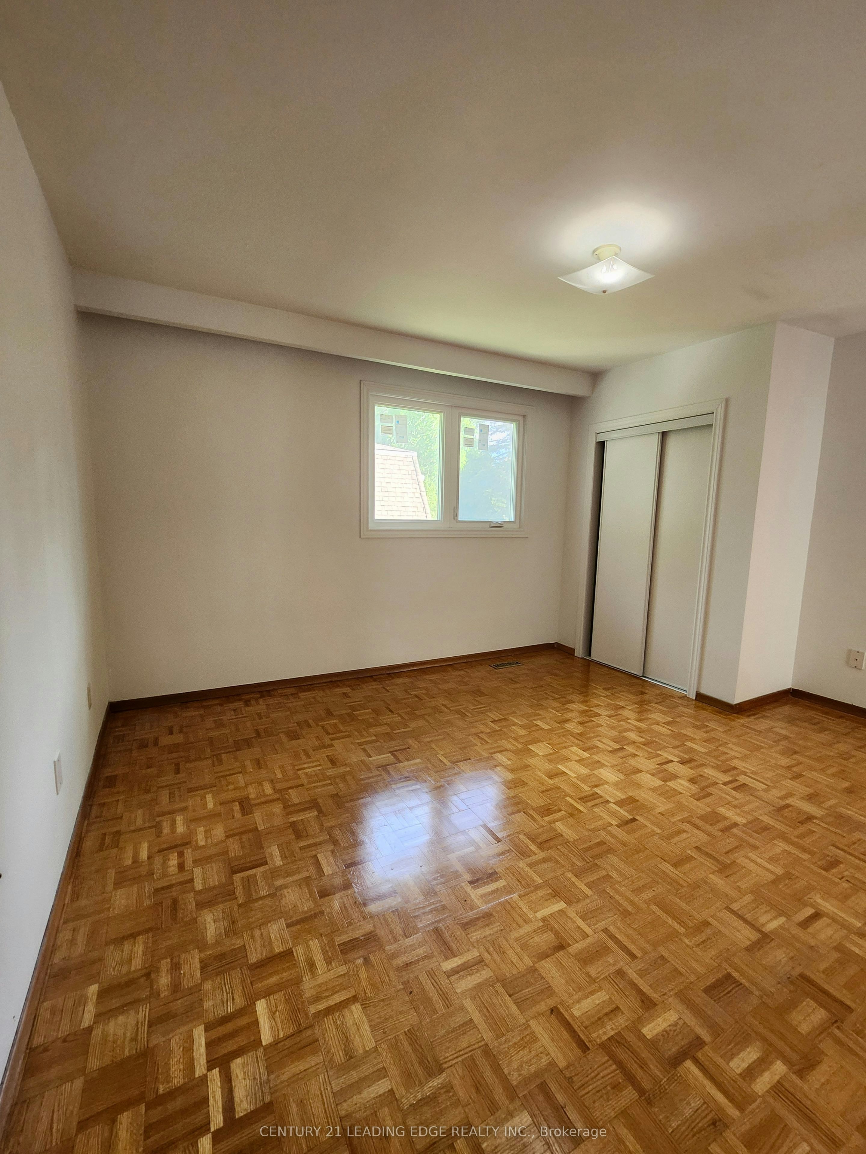 MAIN-959 Huntingwood Drive S, Toronto, ON, M1S 1K3 - 9