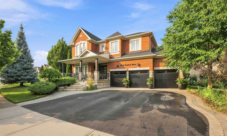 2313 Southcott Road