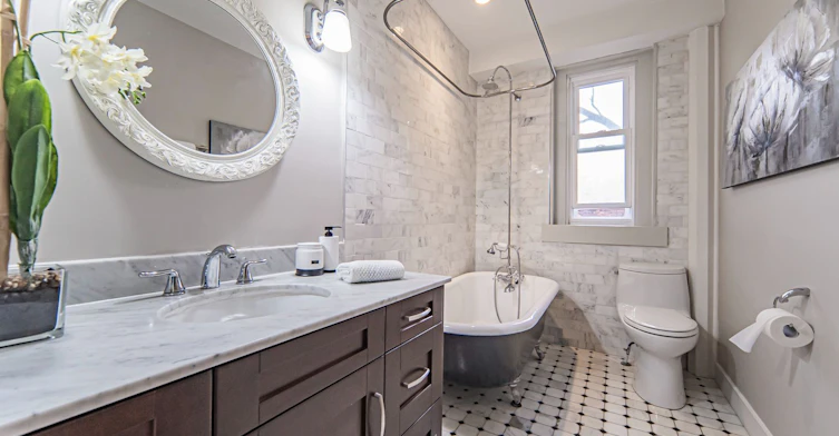 B-256 Boston Avenue, Toronto, ON, M4M 2V3 - 12