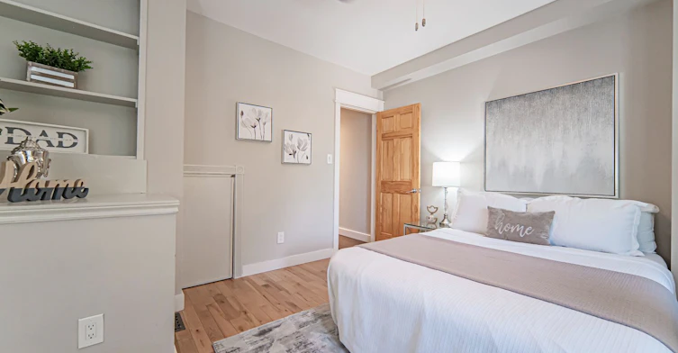 B-256 Boston Avenue, Toronto, ON, M4M 2V3 - 11