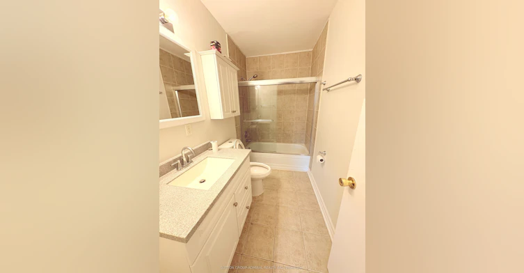 319 Dovedale Drive, Whitby, ON, L1N 1Z8 - 12