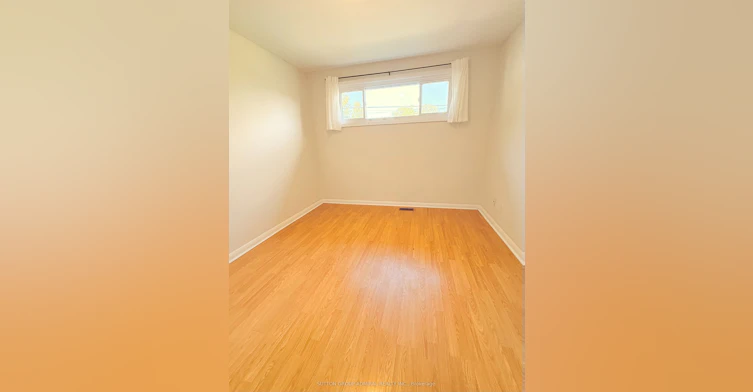 319 Dovedale Drive, Whitby, ON, L1N 1Z8 - 9