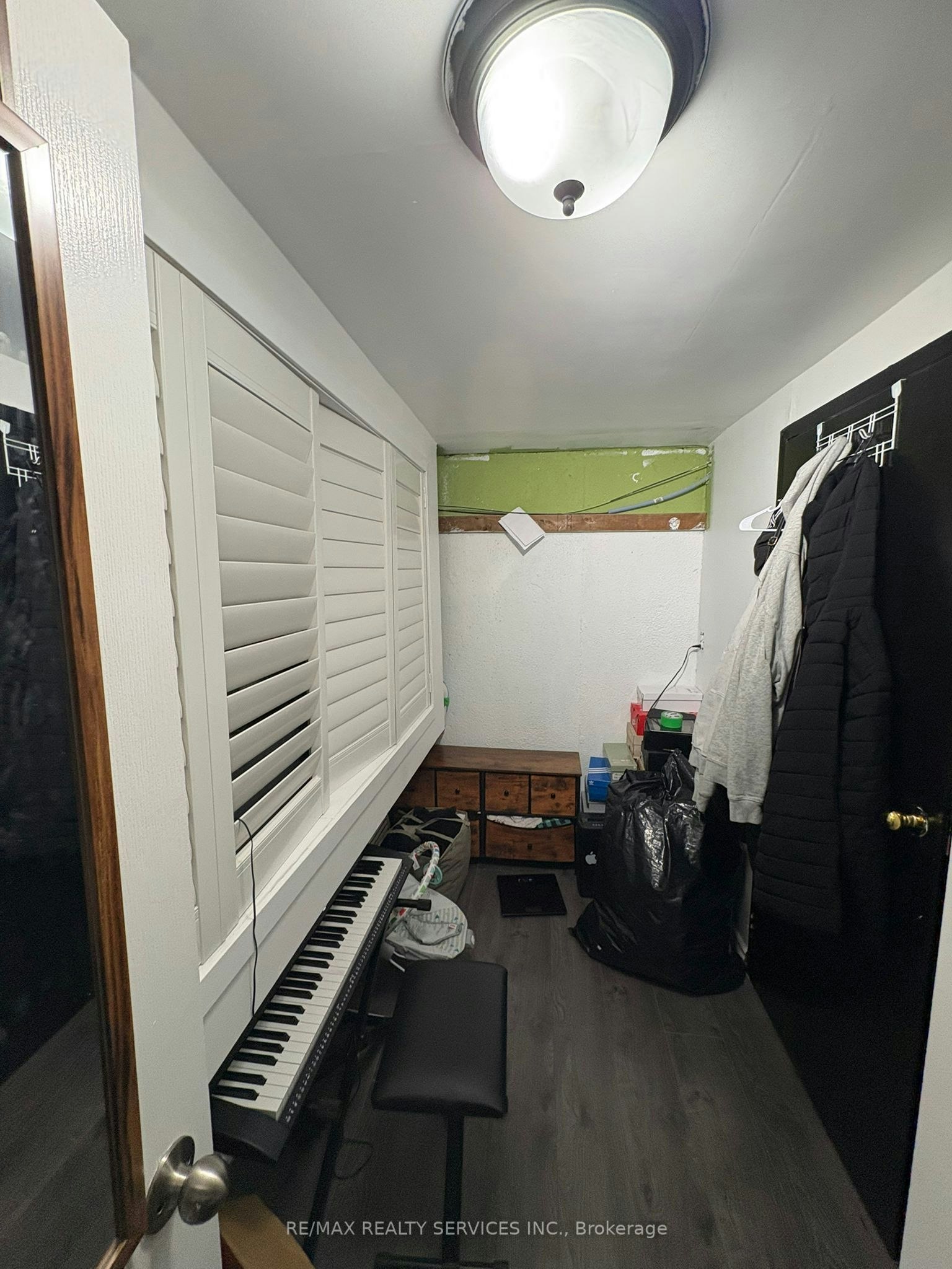 137-1100 Oxford Street, Oshawa, ON, L1J 6G4 - 7