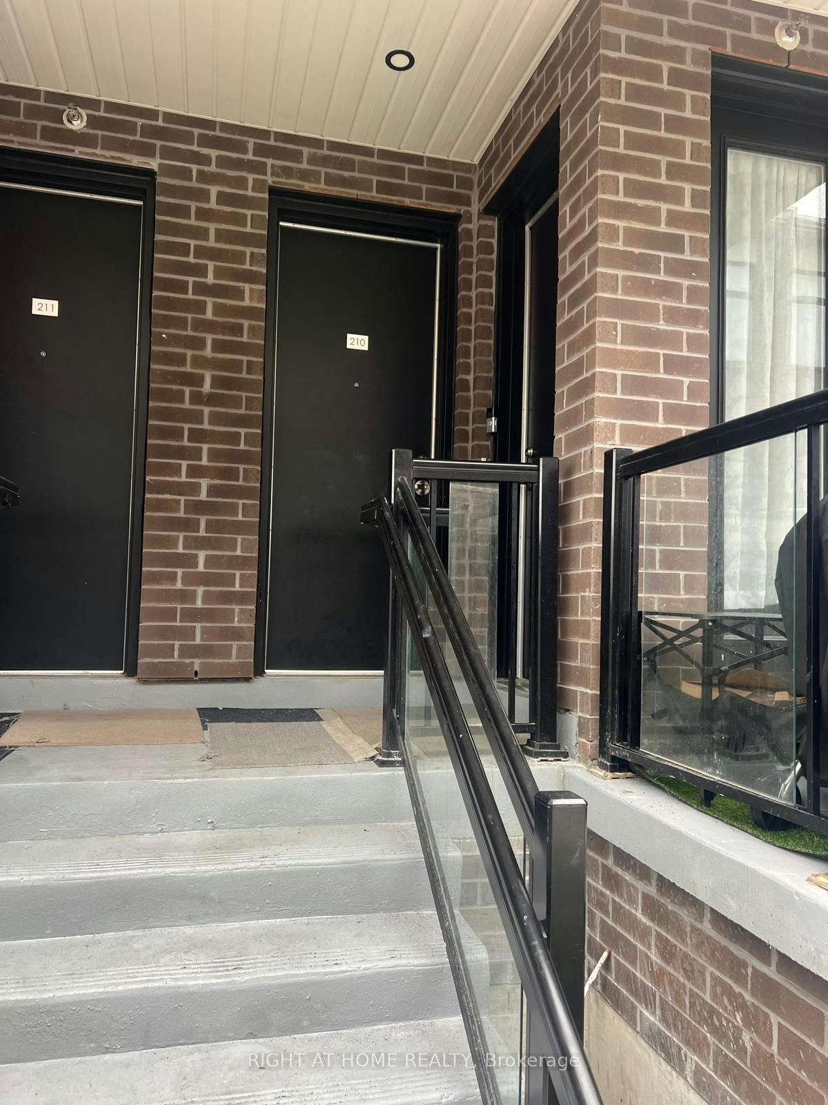 210-755 Omega Drive N, Pickering, ON, L1V 1A8 - 16