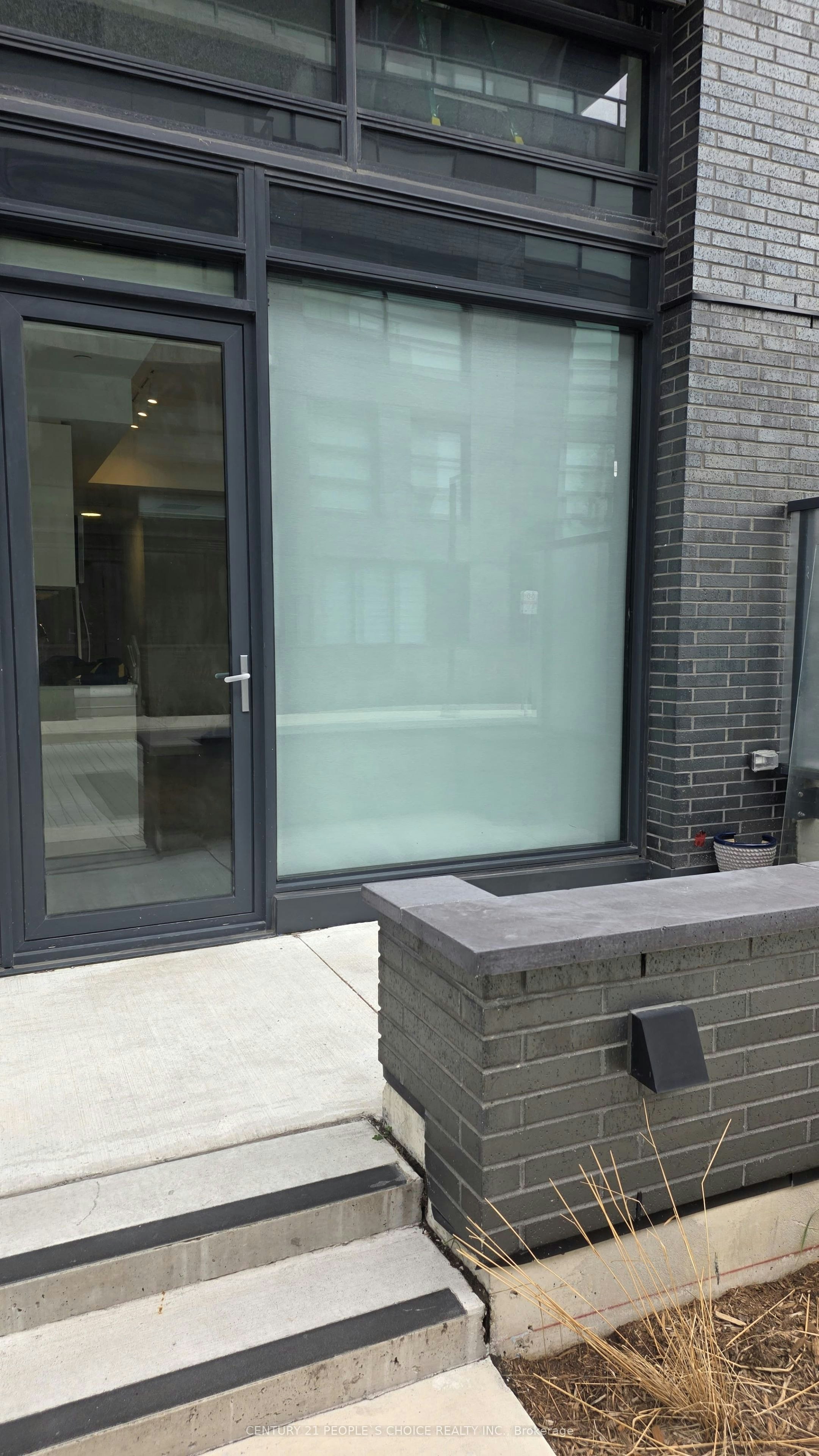 107-1604 Charles Street, Whitby, ON, L1N 0P2 - 2