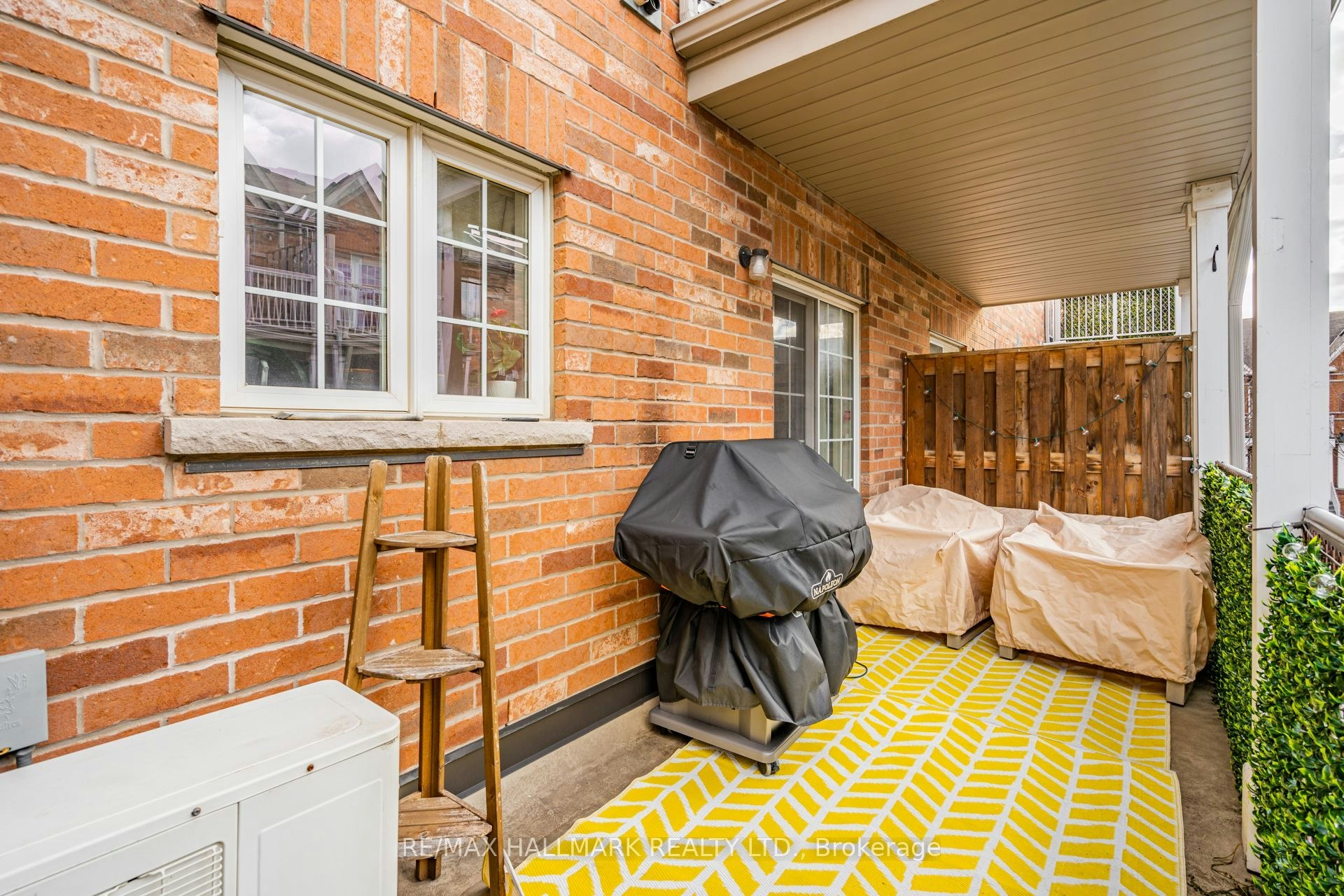 67 Enroutes Street, Toronto, ON, M4E 0A3 - 10
