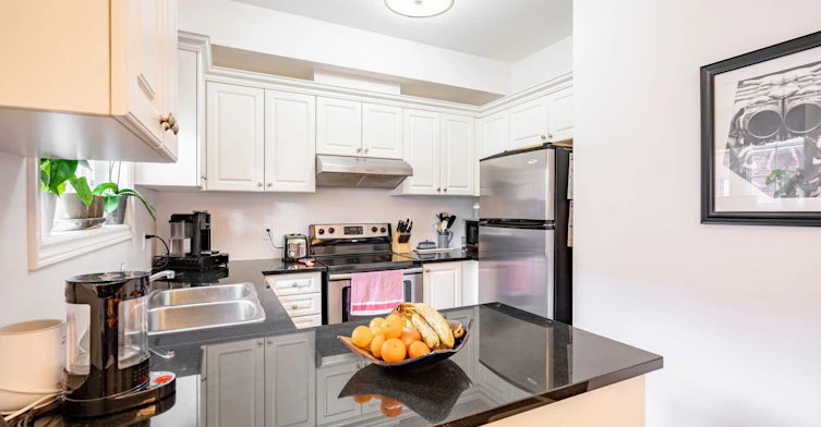 67 Enroutes Street, Toronto, ON, M4E 0A3 - 5
