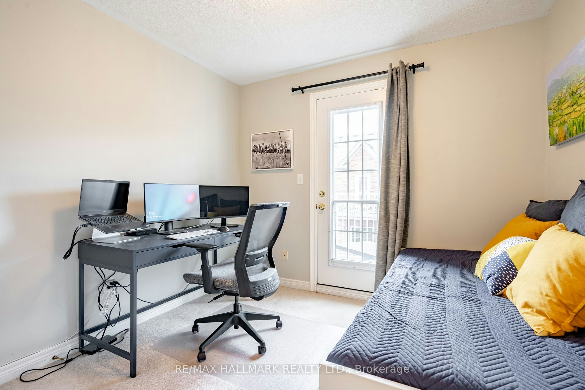 67 Enroutes Street, Toronto, ON, M4E 0A3 - 15