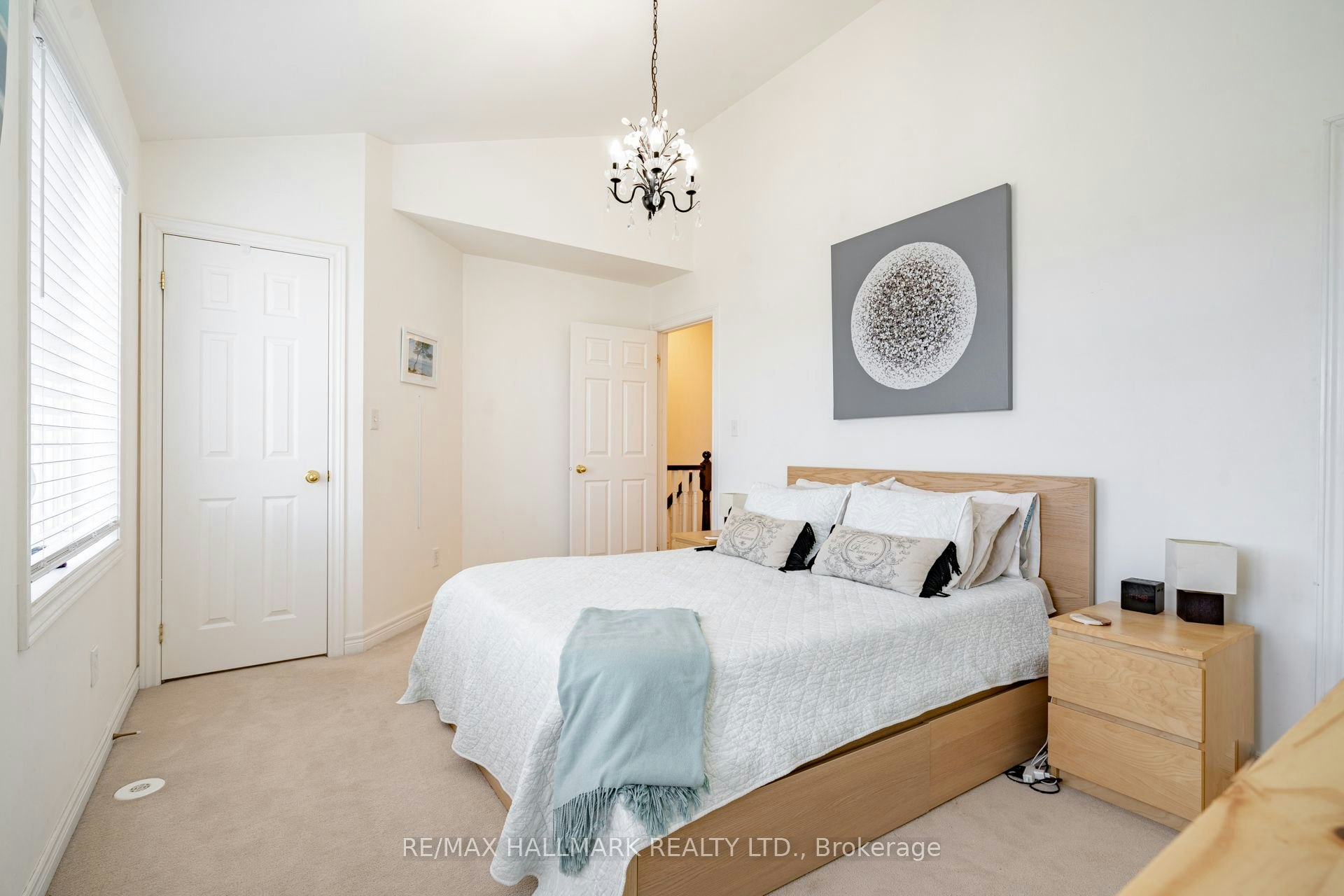 67 Enroutes Street, Toronto, ON, M4E 0A3 - 11