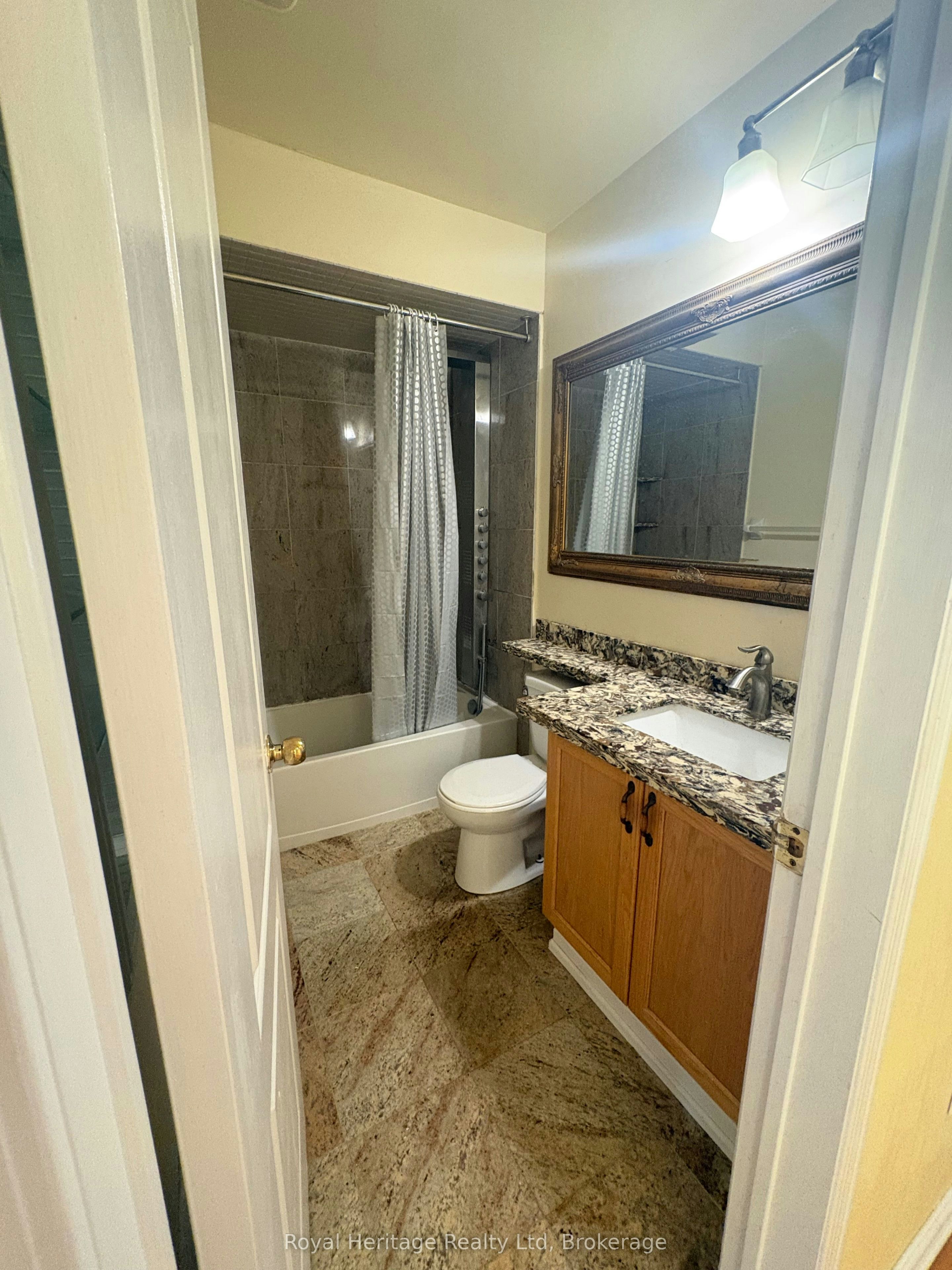 62 Barrister Avenue, Whitby, ON, L1R 3H6 - 13