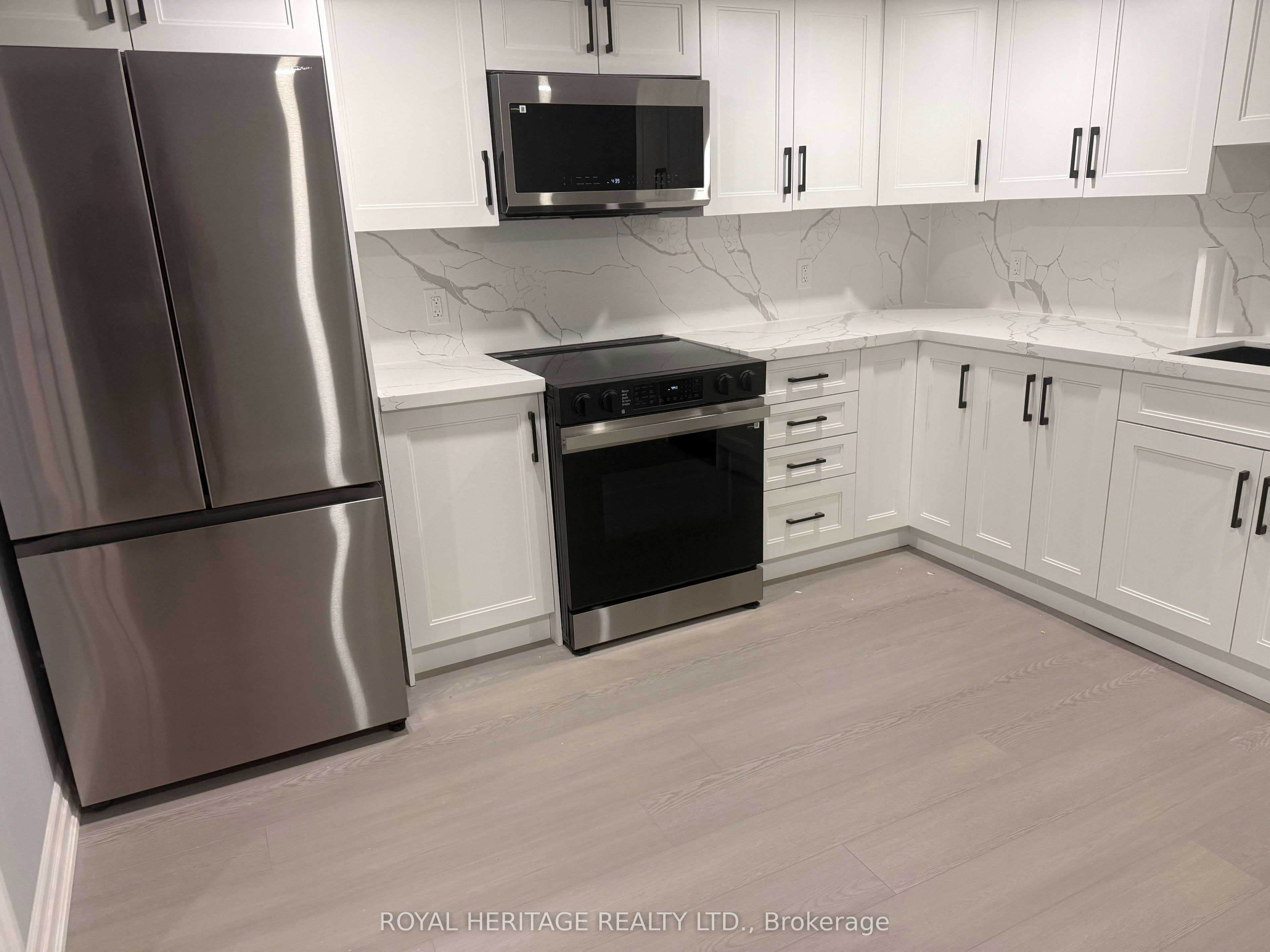 B-286 Lorindale Drive, Oshawa, ON, L1H 6X4 - 38