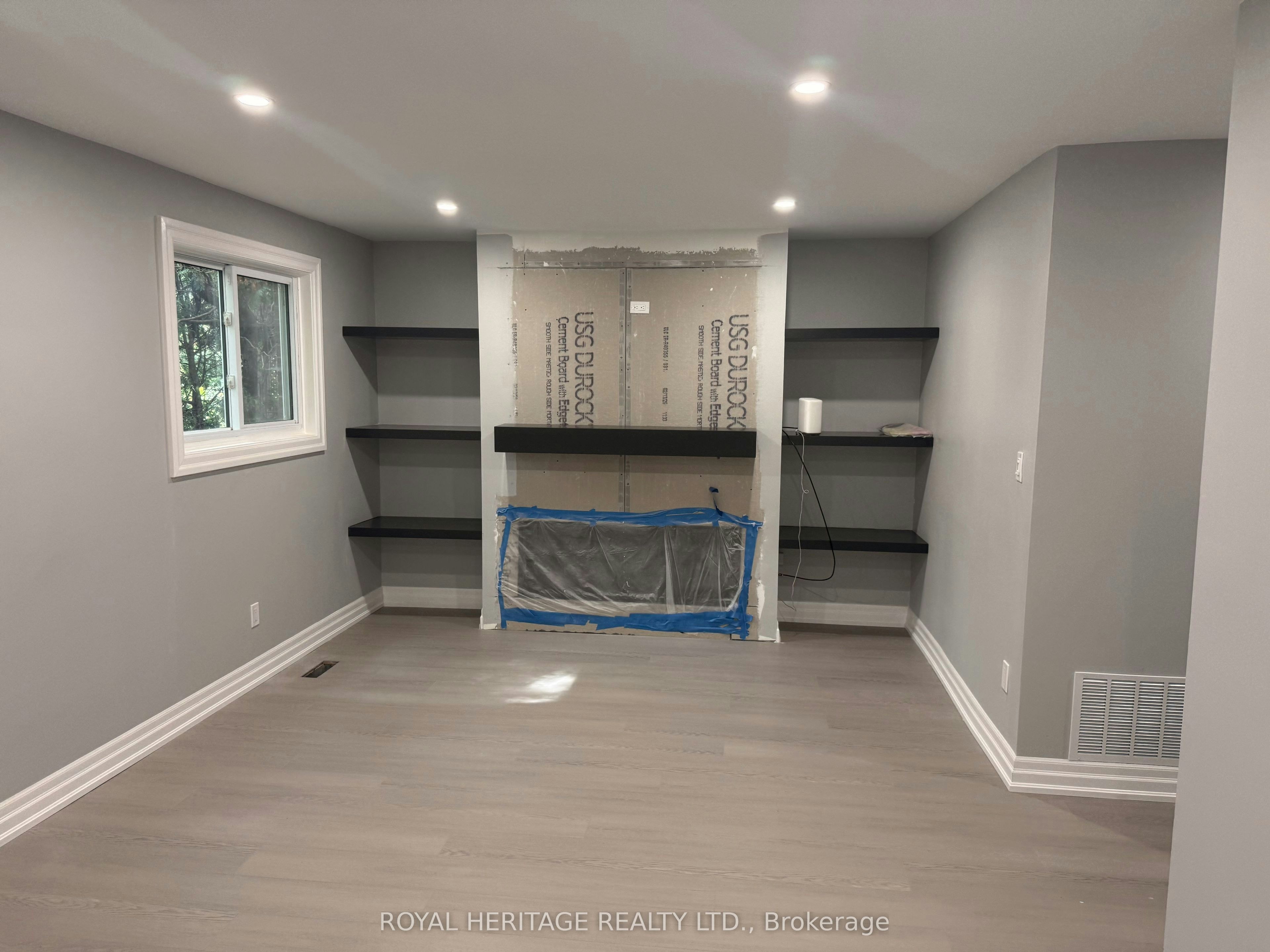 B-286 Lorindale Drive, Oshawa, ON, L1H 6X4 - 8