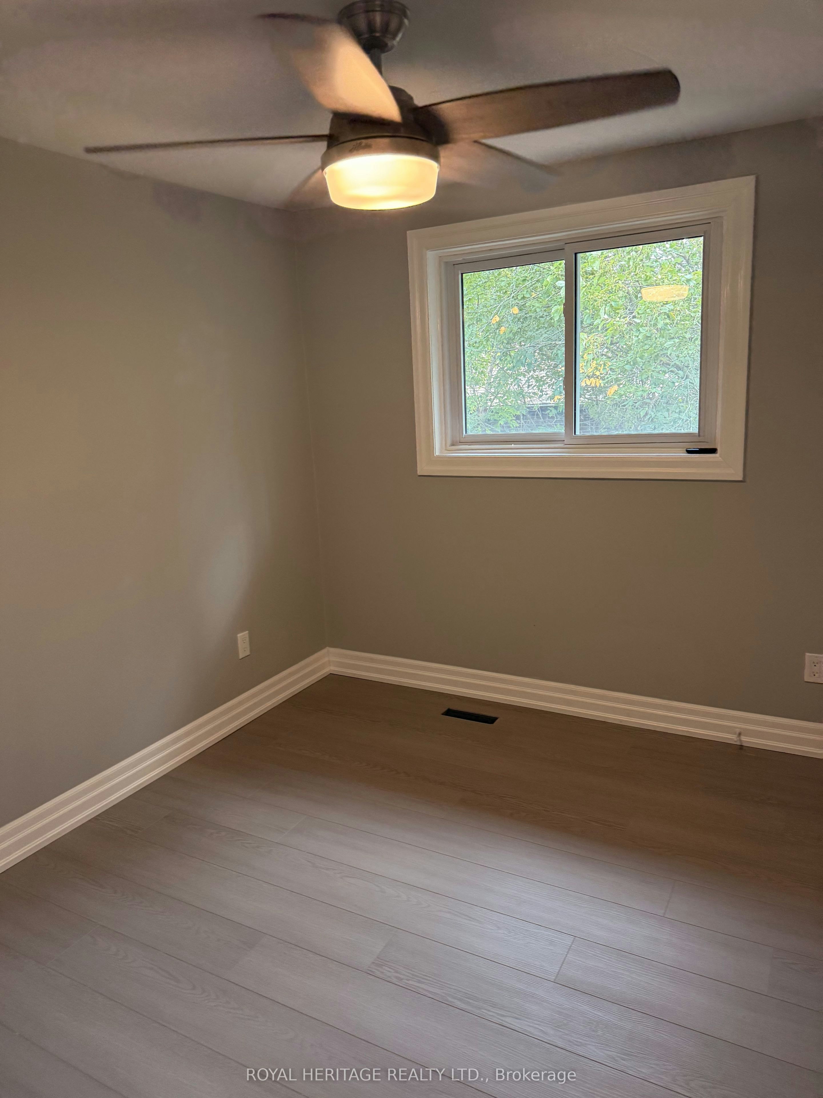 A-286 Lorindale Drive, Oshawa, ON, L1H 6X4 - 3