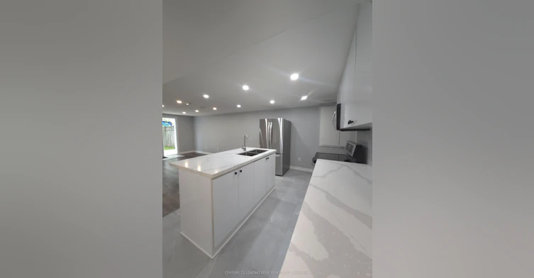 112 Ravenscroft Road, Ajax, ON, L1T 1X1 - 3