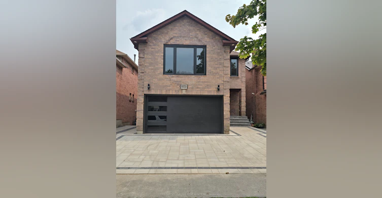 112 Ravenscroft Road, Ajax, ON, L1T 1X1