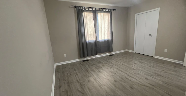 Main-34 Neapolitan Drive, Toronto, ON, M1P 4B3 - 9
