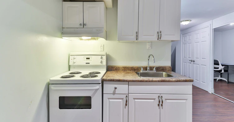 (Bsmt)-143 Gamble Avenue, Toronto, ON, M4J 2P2 - 8