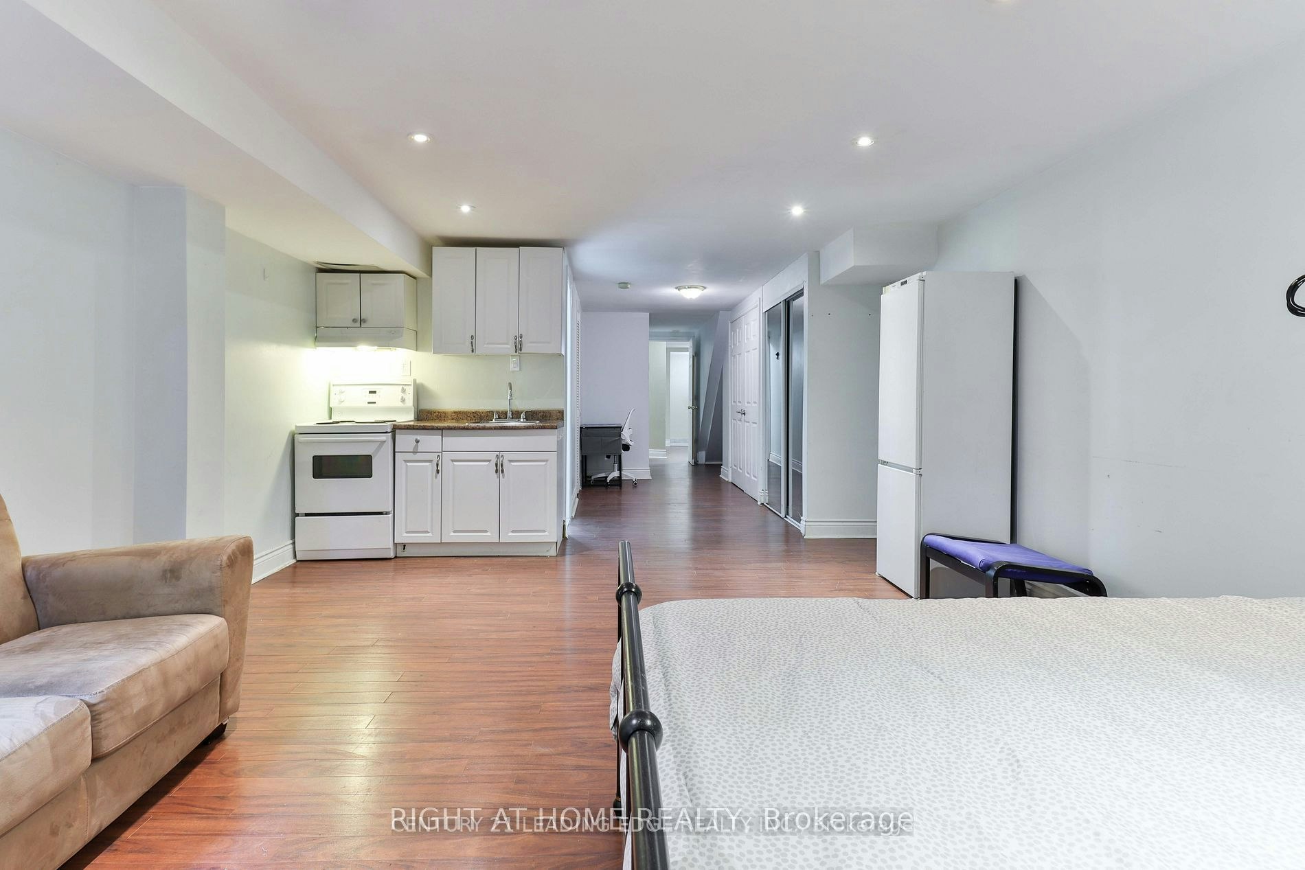 (Bsmt)-143 Gamble Avenue, Toronto, ON, M4J 2P2 - 10